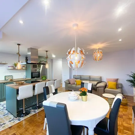 Apartmán La Veiguela De Ii, Con Plaza De Garaje Y Jacuzzi Incluido